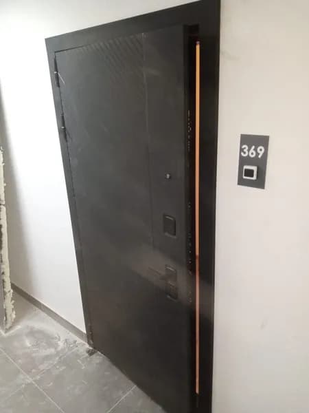 Customer Photo 1