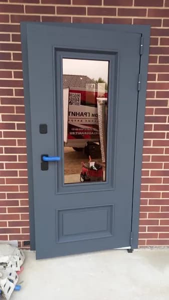 Customer Photo 16