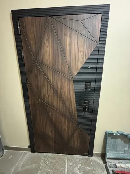 Customer Photo 4