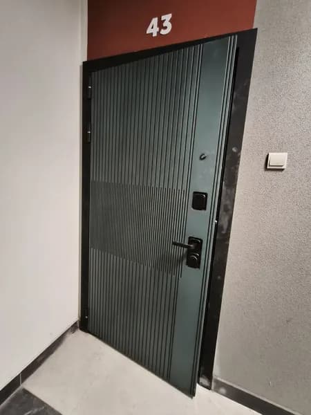 Customer Photo 9