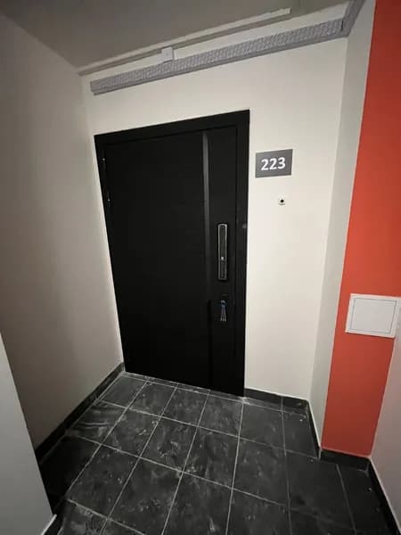 Customer Photo 7