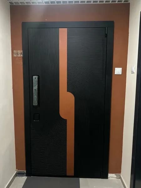 Customer Photo 3