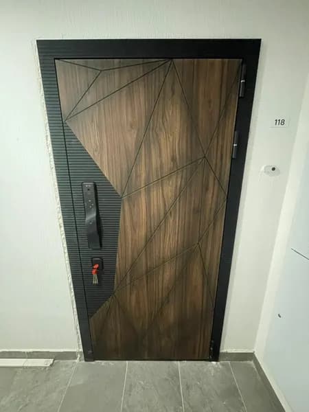 Customer Photo 7