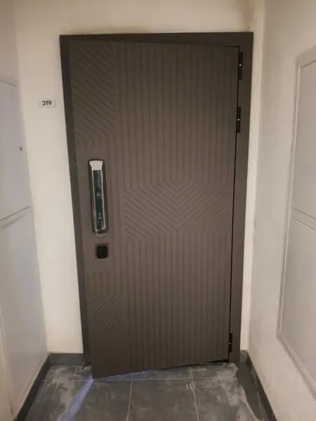 Customer Photo 8